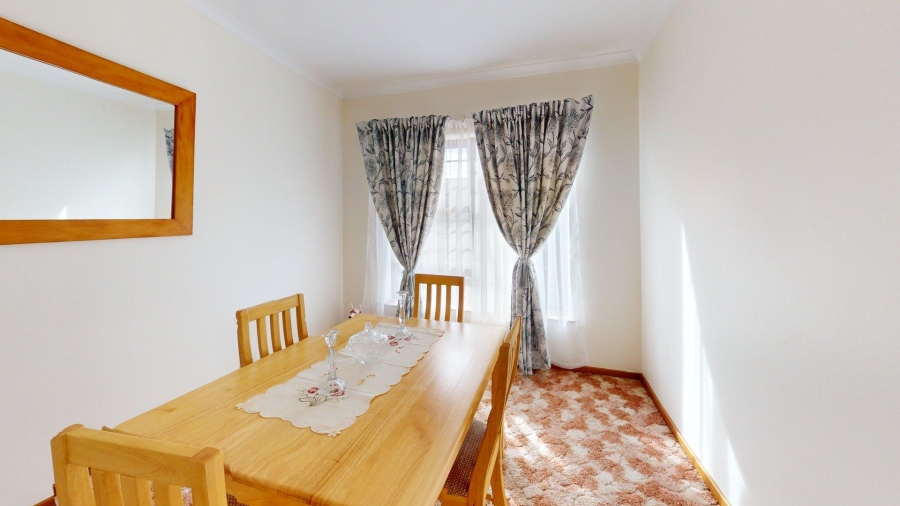 2 Bedroom Property for Sale in Sherwood Eastern Cape